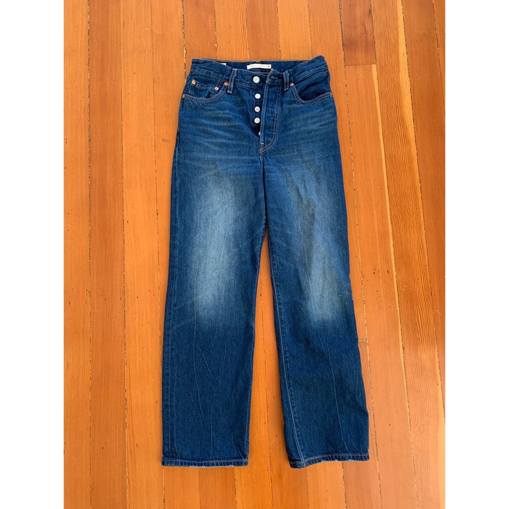 Levi’s Ribcage Straight jeans, size 27